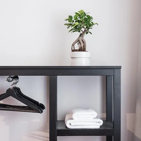 Guestready - Terracota Bureau *