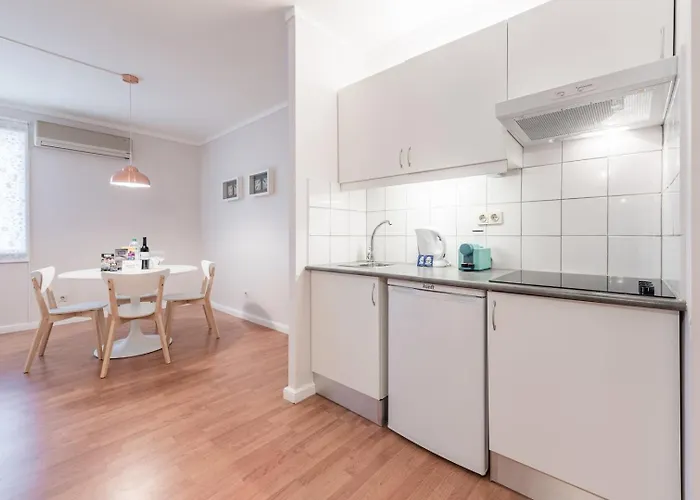 Guestready - Terracota Bureau * Πόρτο