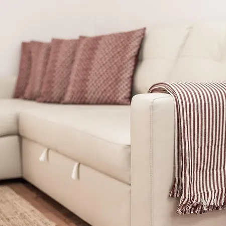 Guestready - Terracota Bureau *